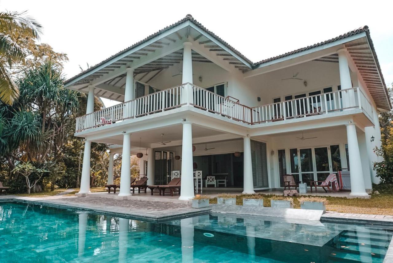 Good Vibes Villas ウナワトゥナ エクステリア 写真